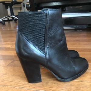 EUC Black leather booties